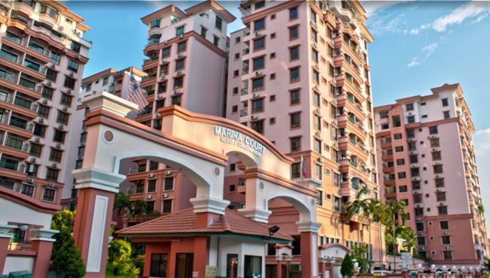 Homestay Marina Court Kota Kinabalu Exterior foto