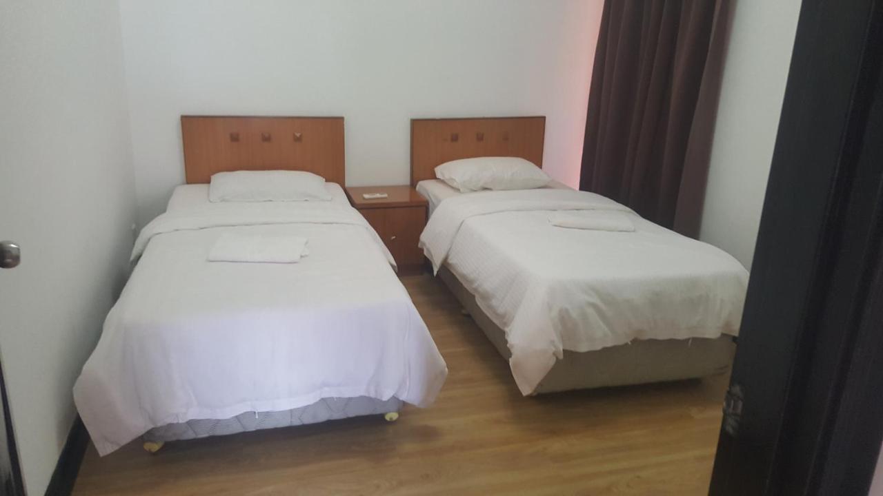 Homestay Marina Court Kota Kinabalu Exterior foto
